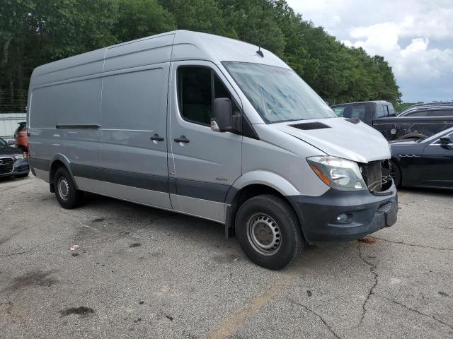 WD3PE8CDXGP277487 - 2016 MERCEDES-BENZ SPRINTER 2500 SILVER photo 4