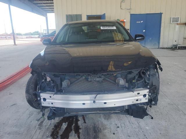 4T1C11AK0MU536621 - 2021 TOYOTA CAMRY LE GREEN photo 5