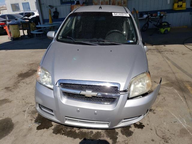 KL1TD56E69B662935 - 2009 CHEVROLET AVEO LS Gümüş fotoğraf 5