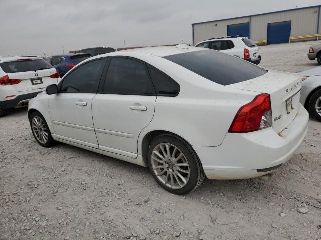 YV1672MS4B2547464 - 2011 VOLVO S40 T5 WHITE photo 2