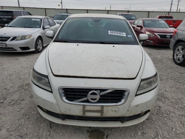 YV1672MS4B2547464 - 2011 VOLVO S40 T5 WHITE photo 5