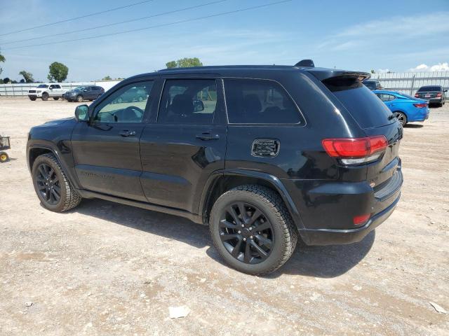1C4RJFAG1JC320849 - 2018 JEEP GRAND CHEROKEE LAREDO Schwarz Foto 2