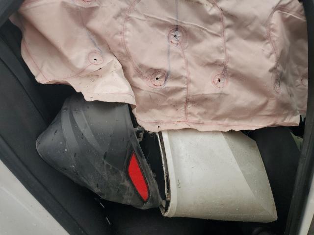 1G1ZE5ST3HF237953 - 2017 CHEVROLET MALIBU LT WHITE photo 10