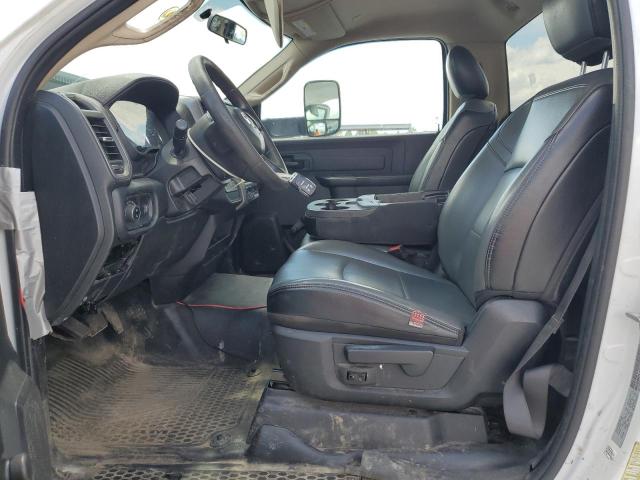 3C7WRTBL2LG184899 - 2020 RAM 3500 WHITE photo 7