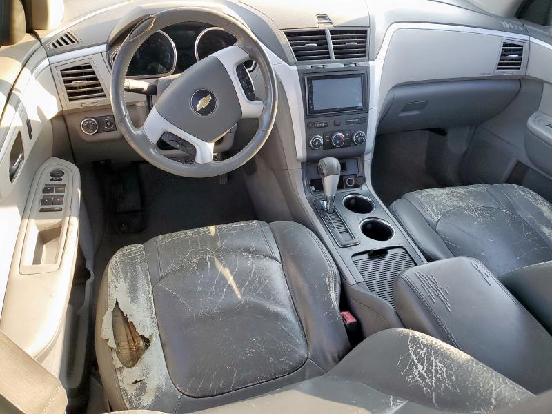 1GNKRGED4CJ425035 - 2012 CHEVROLET TRAVERSE LT WHITE photo 8