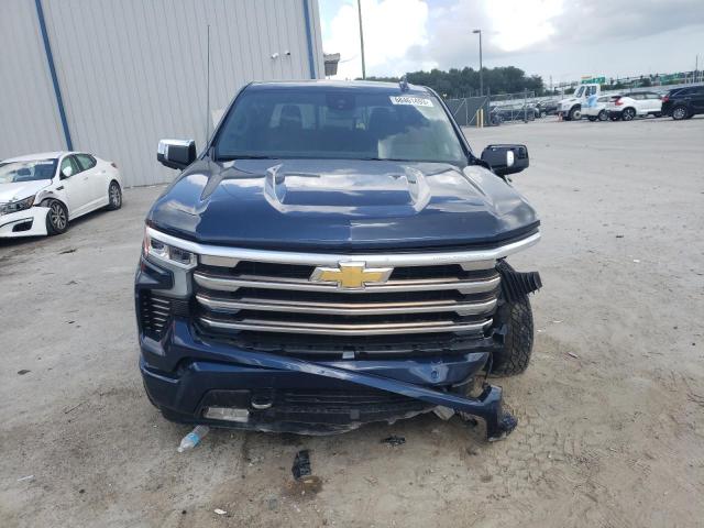 1GCUDJED8NZ574811 - 2022 CHEVROLET SILVERADO K1500 HIGH COUNTRY BLUE photo 5