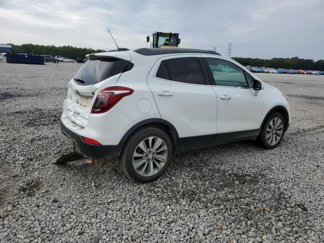 KL4CJASB0HB135620 - 2017 BUICK ENCORE PREFERRED WHITE photo 3