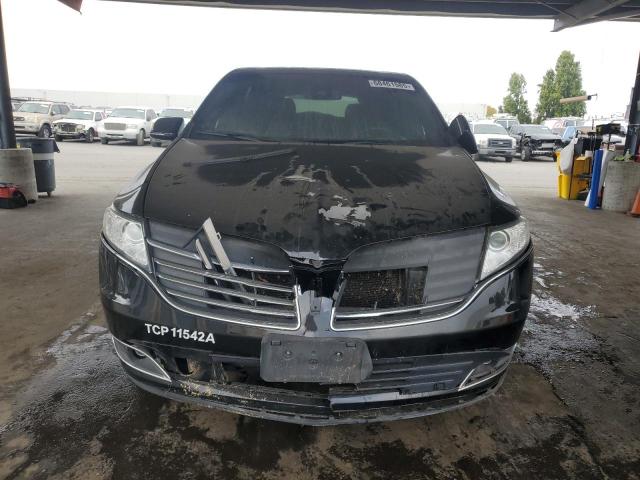 2LMHJ5NK8JBL02384 - 2018 LINCOLN MKT BLACK photo 5