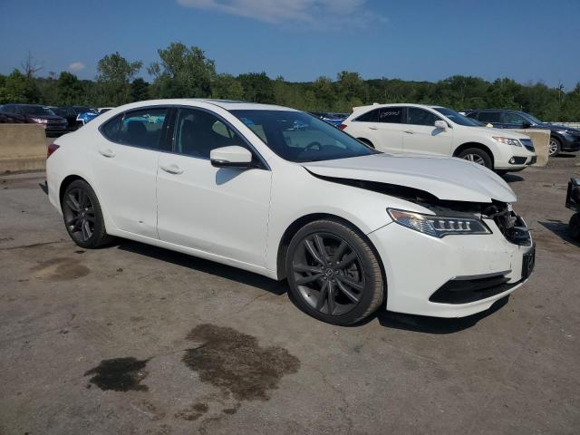 19UUB2F57GA008502 - 2016 ACURA TLX TECH WHITE photo 4