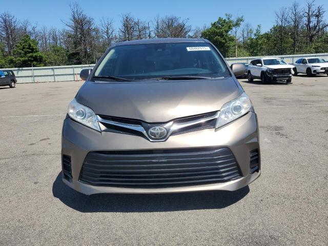 5TDKZ3DCXJS903114 - 2018 TOYOTA SIENNA LE Boz foto 5