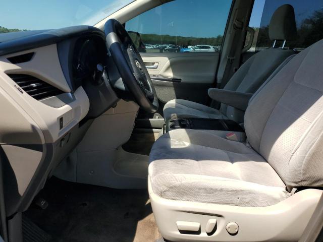 5TDKZ3DCXJS903114 - 2018 TOYOTA SIENNA LE Boz foto 7