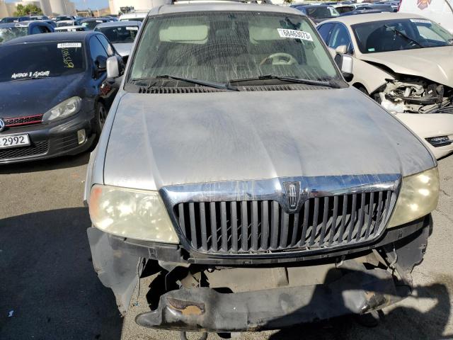 5LMFU28R84LJ02432 - 2004 LINCOLN NAVIGATOR ვერცხლისფერი ფოტო 5