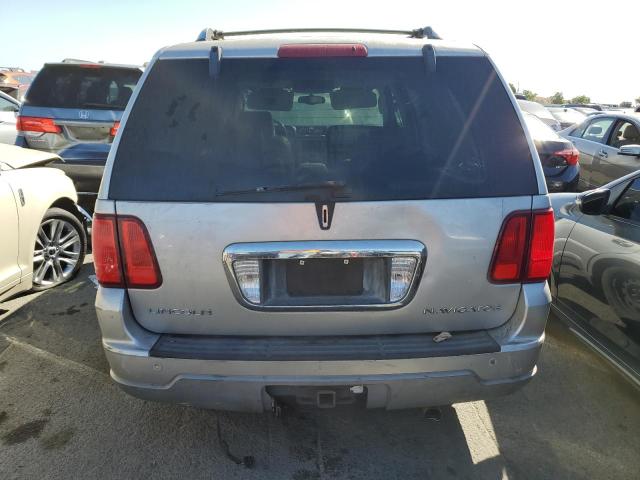 5LMFU28R84LJ02432 - 2004 LINCOLN NAVIGATOR ვერცხლისფერი ფოტო 6
