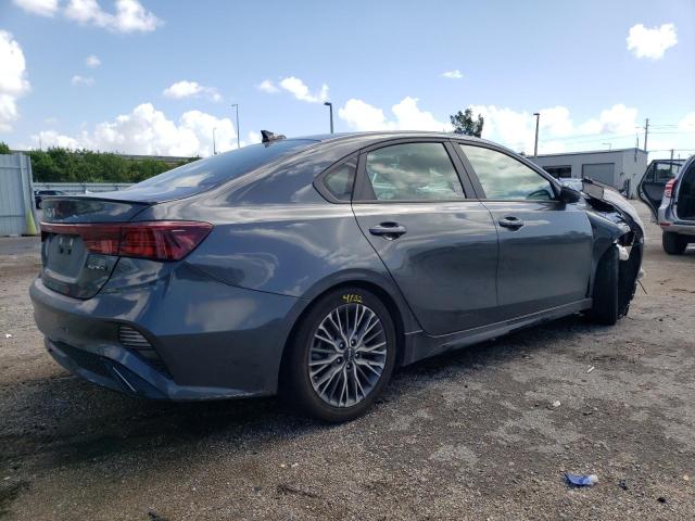 3KPF54AD6NE444891 - 2022 KIA FORTE GT LINE GRAY photo 3