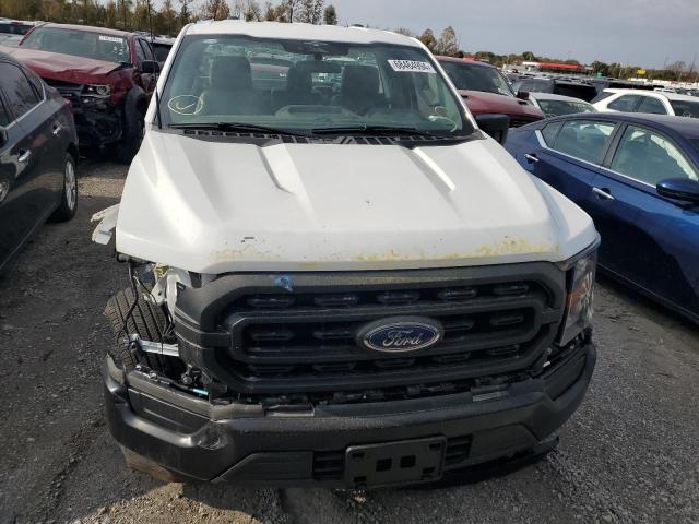 1FTMF1CB4PKE86538 - 2023 FORD F150 WHITE photo 5