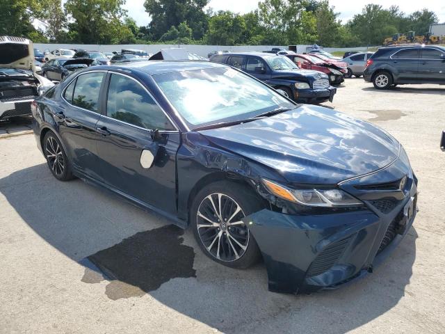4T1B11HK1JU592712 - 2018 TOYOTA CAMRY L BLUE photo 4