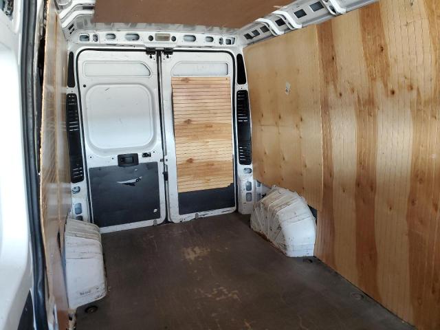 3C6TRVDG0JE115432 - 2018 RAM PROMASTER 2500 HIGH WHITE photo 11
