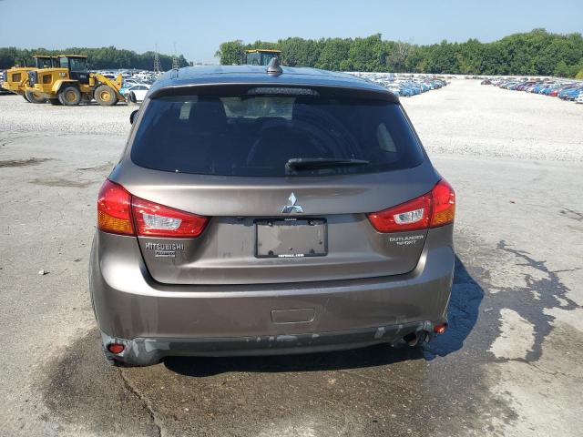 JA4AP3AUXHZ043975 - 2017 MITSUBISHI OUTLANDER ES 棕色 照片 6