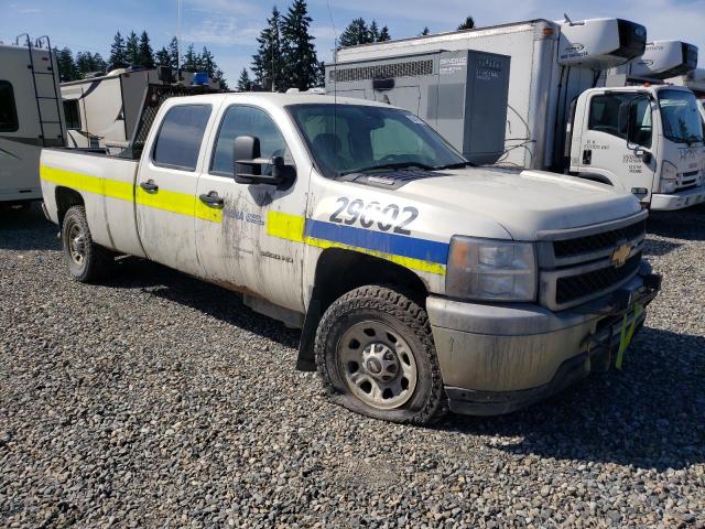 1GC4KZC80BF102741 - 2011 CHEVROLET SILVERADO K3500 WHITE photo 4