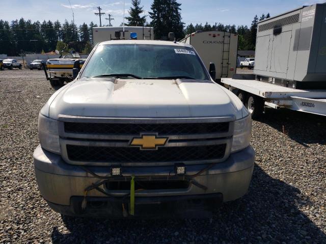 1GC4KZC80BF102741 - 2011 CHEVROLET SILVERADO K3500 WHITE photo 5