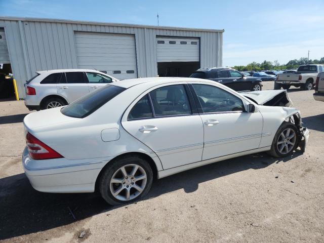 WDBRF54H97A921624 - 2007 MERCEDES-BENZ C 280 WHITE photo 5
