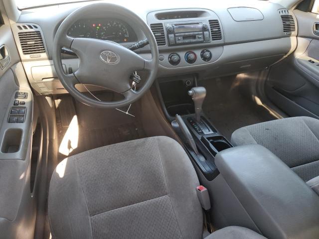 4T1BE32K92U607225 - 2002 TOYOTA CAMRY LE 银色 照片 8