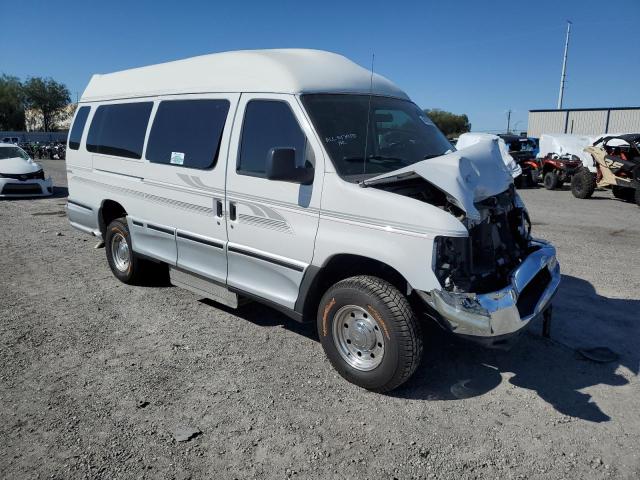 1FBSS3BL3BDA78154 - 2011 FORD ECONOLINE E350 SUPER DUTY WAGON WHITE photo 4