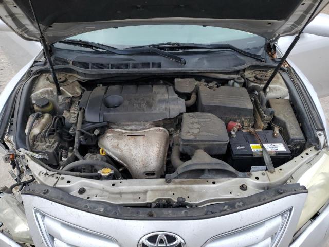 4T1BF3EK7BU176733 - 2011 TOYOTA CAMRY BASE ვერცხლისფერი ფოტო 11