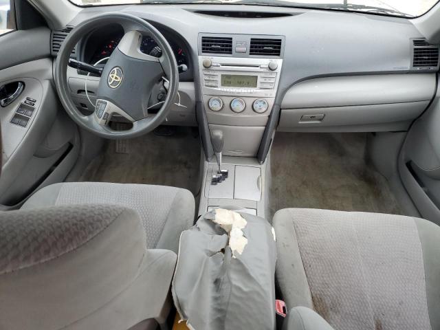 4T1BF3EK7BU176733 - 2011 TOYOTA CAMRY BASE ვერცხლისფერი ფოტო 8