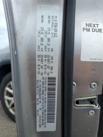 1C4PJMCB6JD564195 - 2018 JEEP CHEROKEE LATITUDE SILVER photo 13