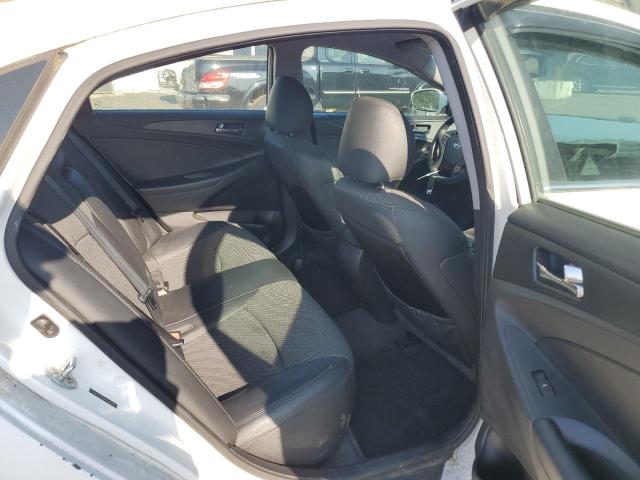 5NPEC4AC5DH532169 - 2013 HYUNDAI SONATA SE WHITE photo 10