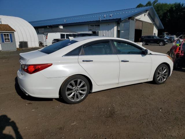 5NPEC4AC5DH532169 - 2013 HYUNDAI SONATA SE WHITE photo 3