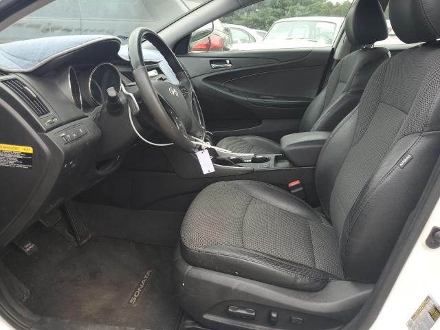 5NPEC4AC5DH532169 - 2013 HYUNDAI SONATA SE WHITE photo 7