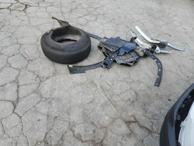 3GKALMEG9RL381568 - 2024 GMC TERRAIN SLE 白色 照片 13