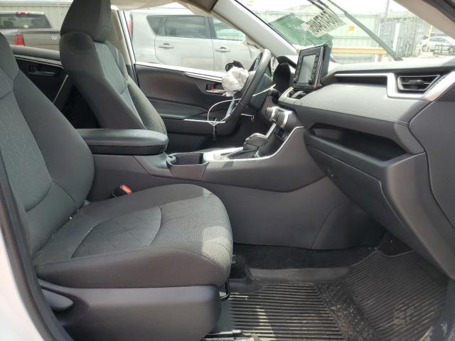 2T3P1RFV7NW328957 - 2022 TOYOTA RAV4 XLE WHITE photo 7