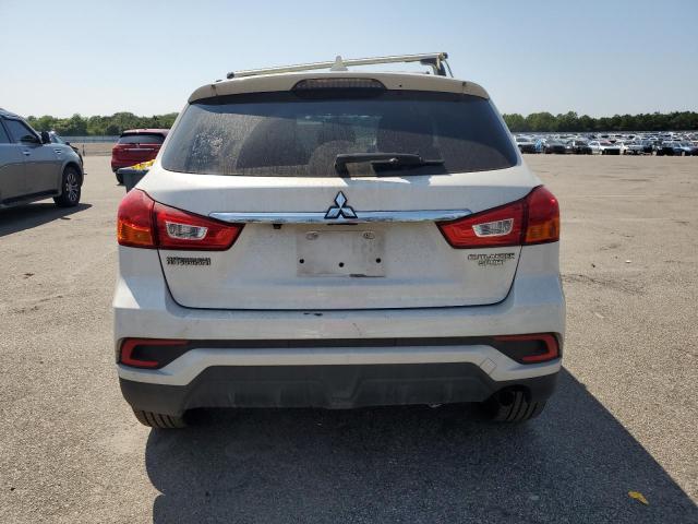 JA4AP3AU1JU023312 - 2018 MITSUBISHI OUTLANDER SPORT ES WHITE photo 6