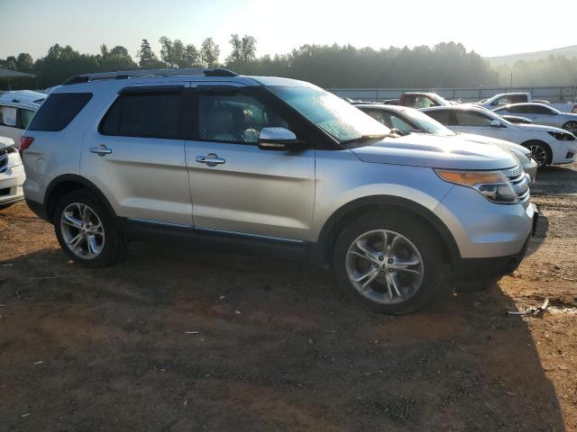 1FM5K8F80DGA82056 - 2013 FORD EXPLORER LIMITED Srebrny zdjęcie 4