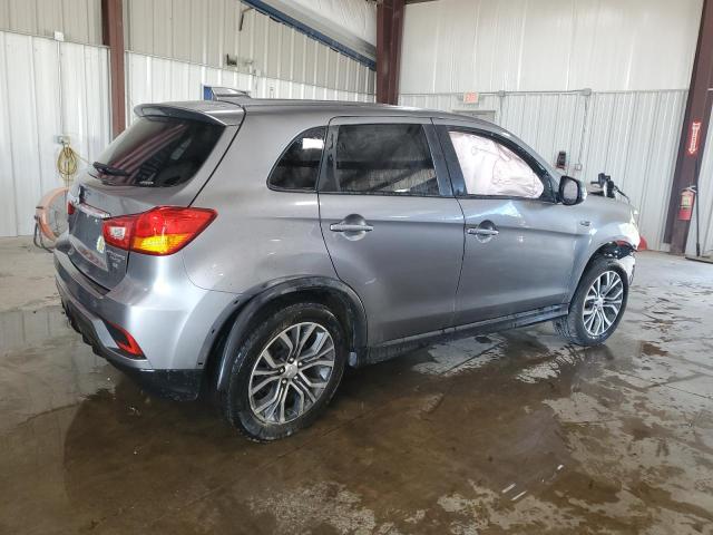 JA4AR3AW7JU001469 - 2018 MITSUBISHI OUTLANDER ES Մոխրագույն լուսանկար 3