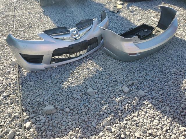 JM1CR29L690353884 - 2009 MAZDA 5 SILVER photo 12