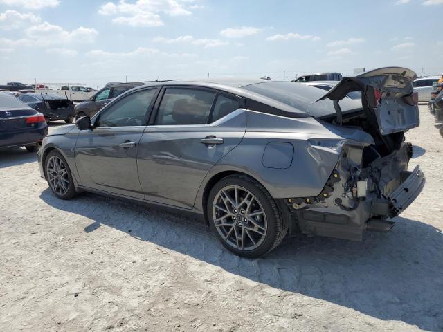 1N4AL4CV8RN328704 - 2024 NISSAN ALTIMA SR GRAY photo 2