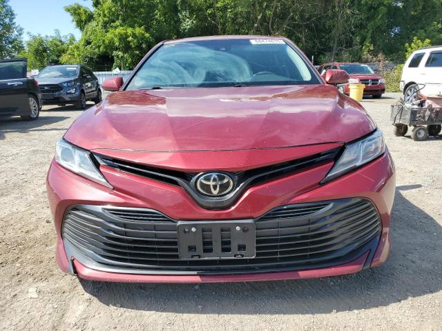 4T1B11HK2JU503598 - 2018 TOYOTA CAMRY L RED photo 5