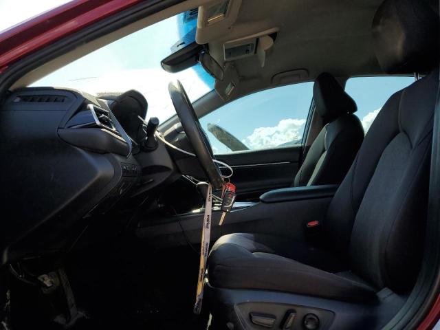 4T1B11HK2JU503598 - 2018 TOYOTA CAMRY L RED photo 7