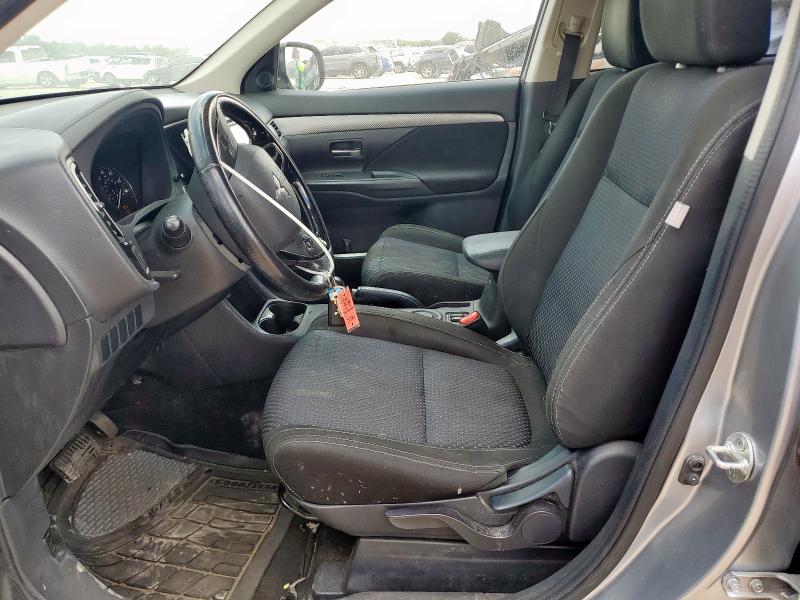 JA4AD3A38GZ055962 - 2016 MITSUBISHI OUTLANDER SE ნაცრისფერი ფოტო 7