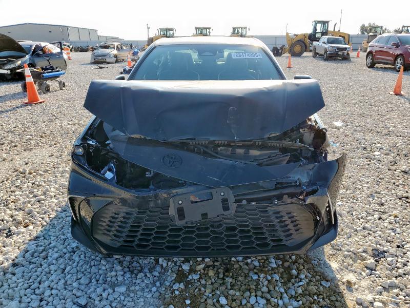 4T1DAACK1SU171588 - 2025 TOYOTA CAMRY XSE BLACK photo 5