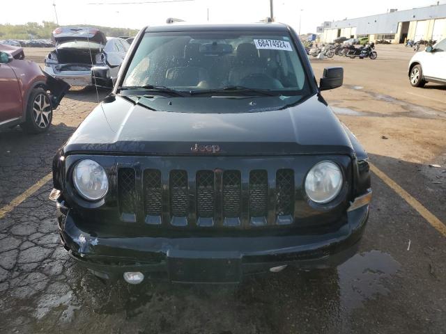 1C4NJPBB0GD711551 - 2016 JEEP PATRIOT SPORT BLACK photo 5