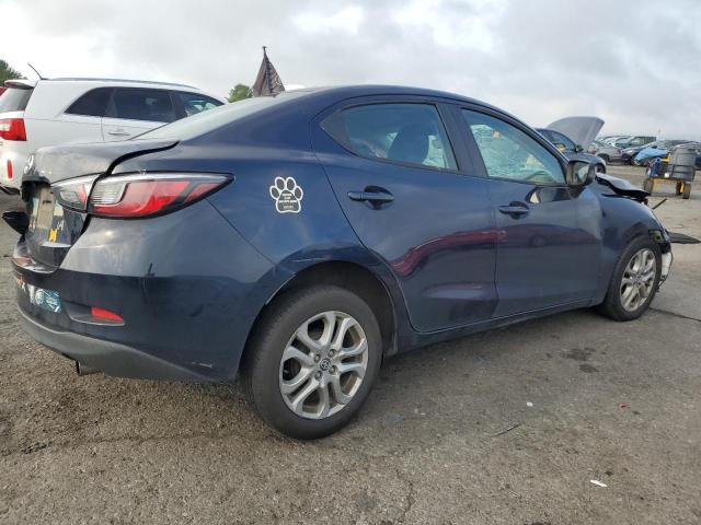 3MYDLBZV9GY100635 - 2016 TOYOTA SCION IA BLUE photo 3