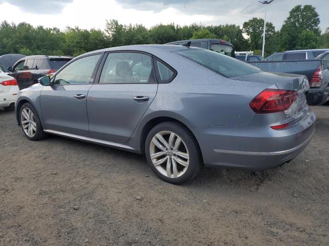 1VWLA7A37KC013452 - 2019 VOLKSWAGEN PASSAT WOLFSBURG Grau Foto 2