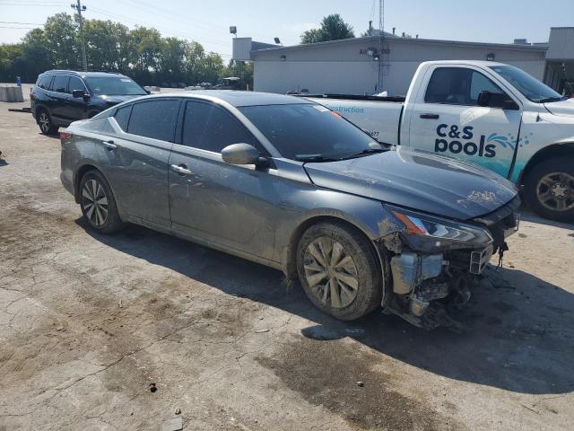 1N4BL4EW7KC134077 - 2019 NISSAN ALTIMA SL GRAY photo 4