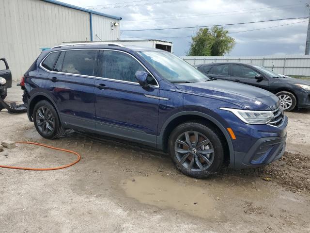 3VV3B7AX1PM066870 - 2023 VOLKSWAGEN TIGUAN SE ლურჯი ფოტო 4