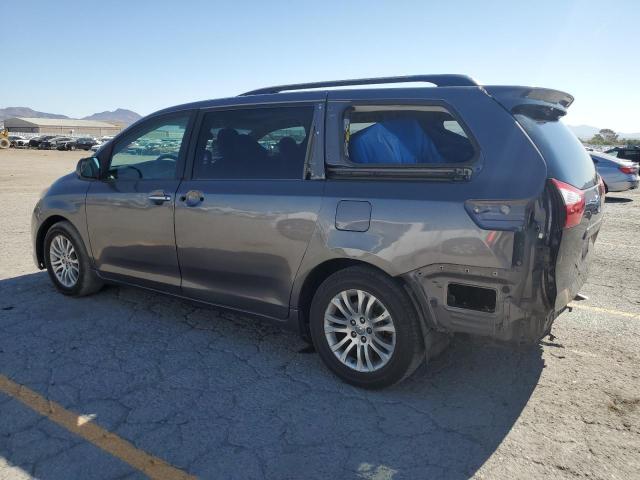 5TDYK3DC5GS694033 - 2016 TOYOTA SIENNA XLE GRAY photo 2